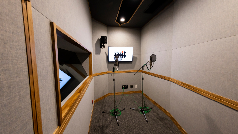 STUDIO A