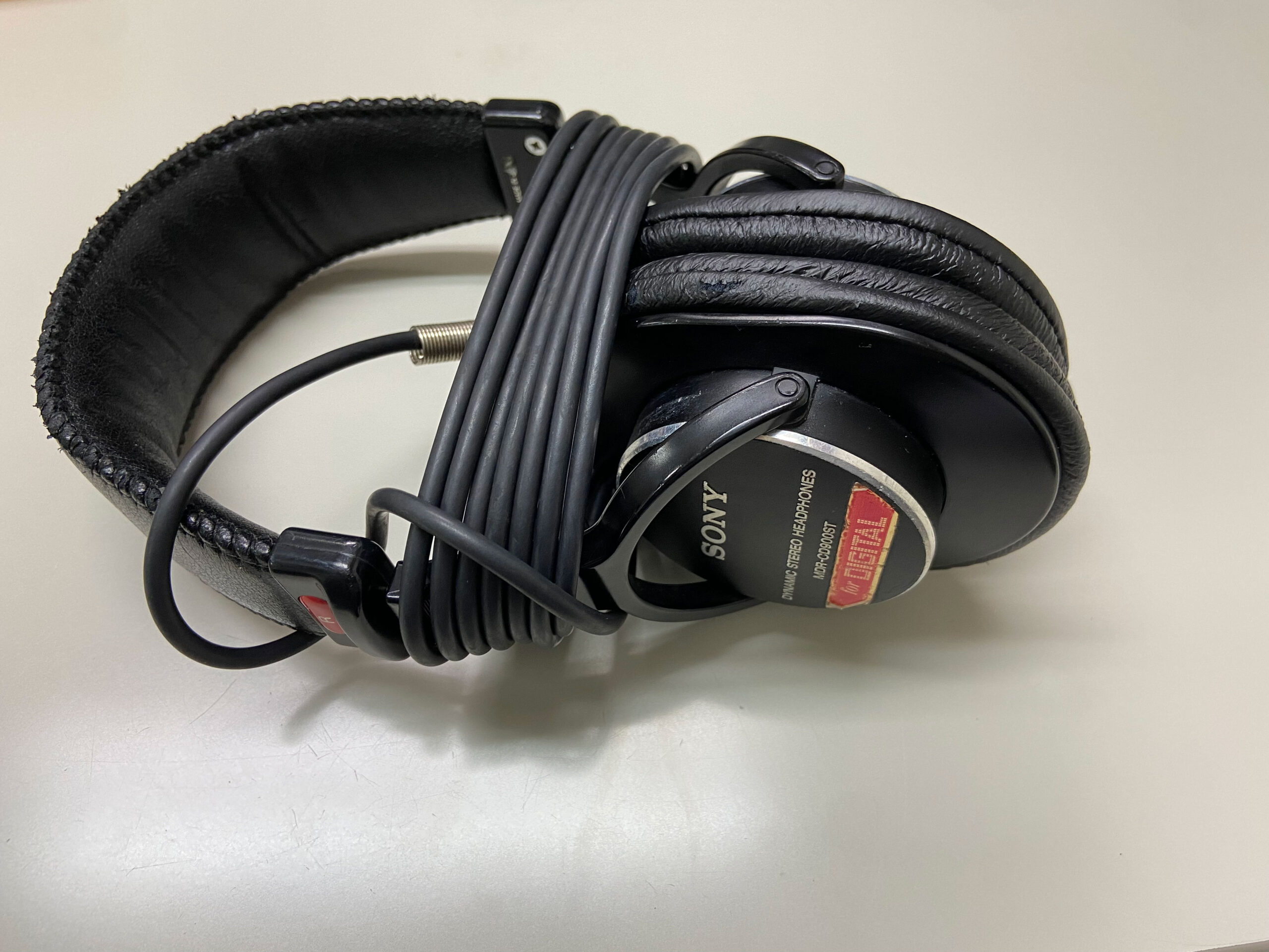 SONY MDR-CD900ST 美品 ヘッドホンケース付き - オーディオ機器