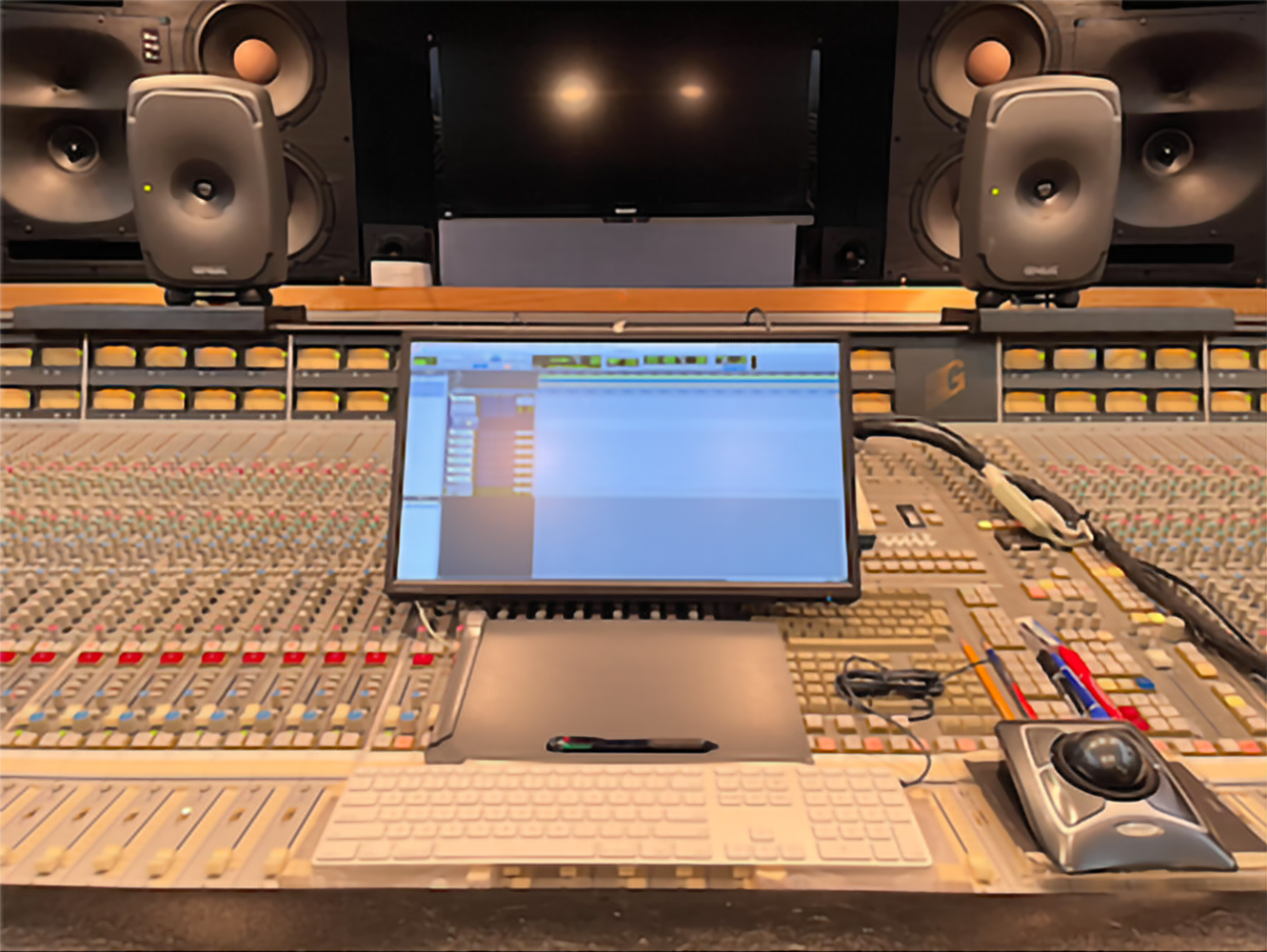 ワンマンオペレートでのヴォーカルレコーディング～モニター調整環境の作り方2パターン MIT STUDIO（エムアイティ・スタジオ